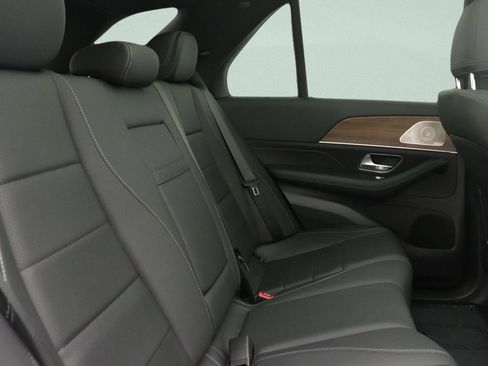 New 2026 Mercedes-Benz GLE 450 4MATIC image 8