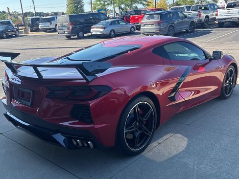 Used 2021 Chevrolet Corvette Stingray Coupe w/ Battery Protection Package RWD image 4