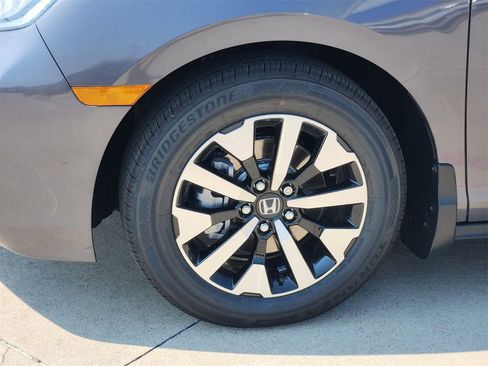 New 2026 Honda Odyssey EX-L image 8