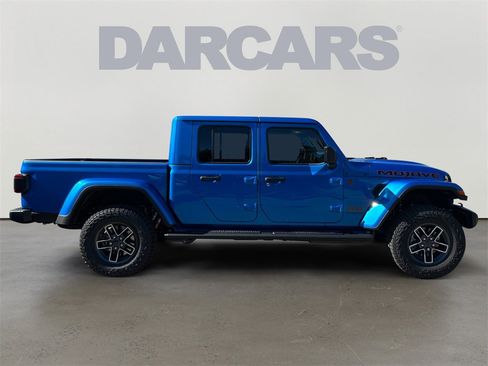 New 2026 Jeep Gladiator Mojave image 8