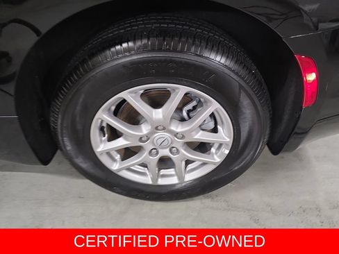Used 2025 Chrysler Pacifica Select FWD image 33