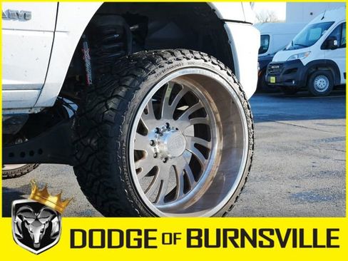 Used 2025 RAM 2500 Laramie image 12