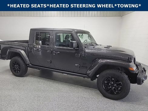 Used 2023 Jeep Gladiator Sport AWD/4WD image 1