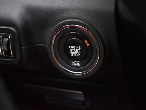 Used 2019 Maserati Ghibli GranLusso RWD image 24