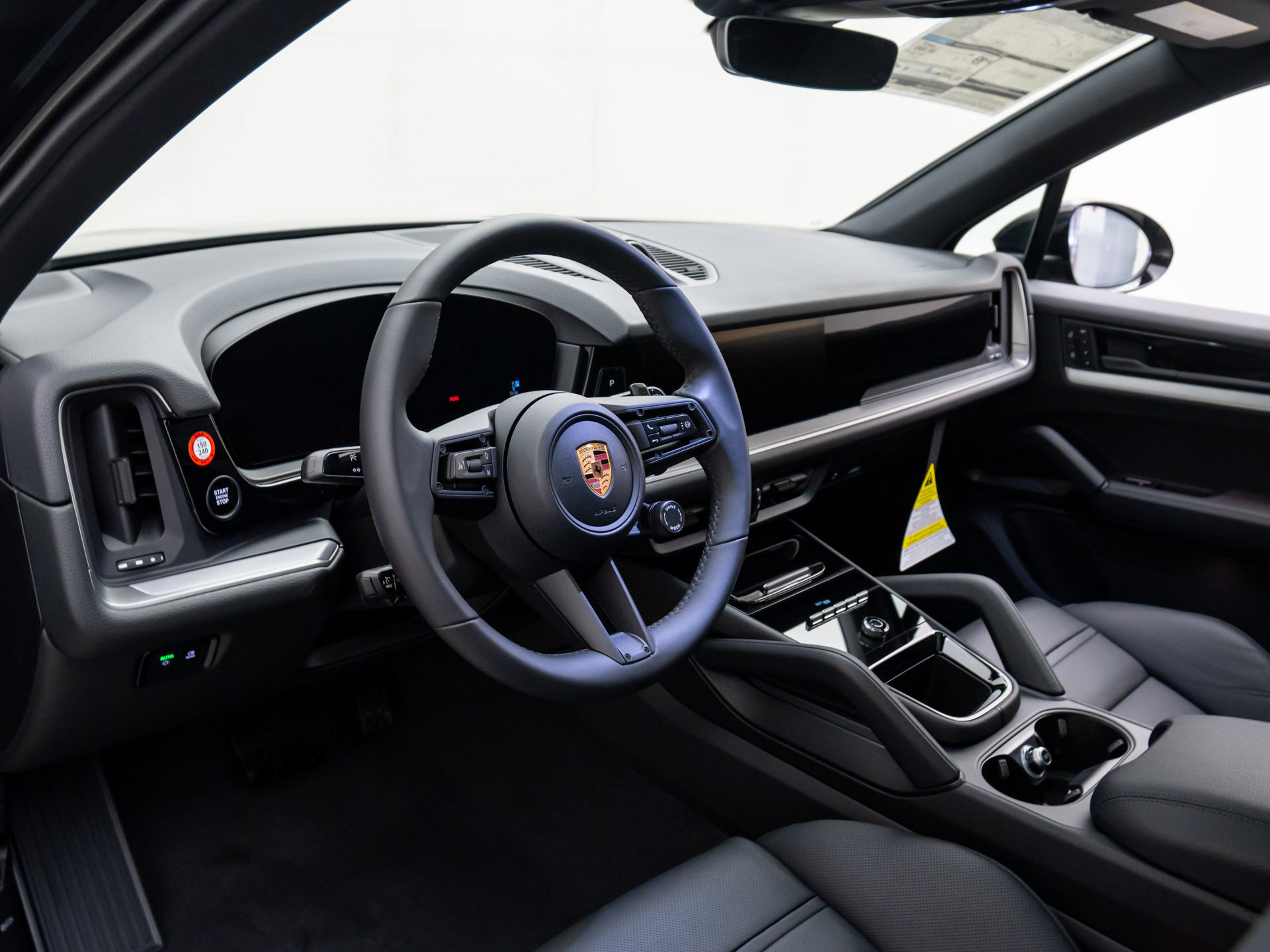 Certified 2026 Porsche Cayenne AWD/4WD image 4