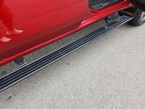 Certified 2024 GMC Sierra 2500 AT4X image 7