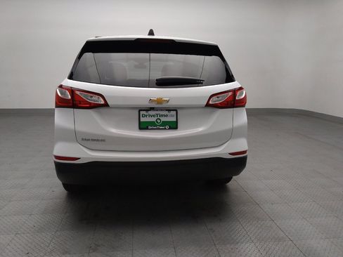 Used 2021 Chevrolet Equinox LS image 6