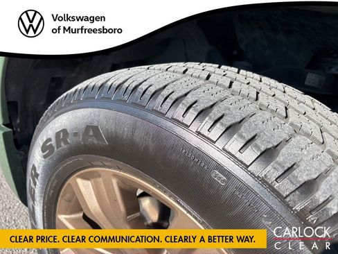 Used 2024 Nissan Titan SV w/ SV Bronze Edition Package image 9