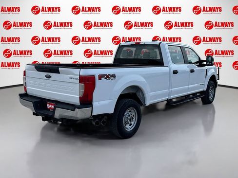 Used 2022 Ford F250 XL w/ Power Equipment Group image 5