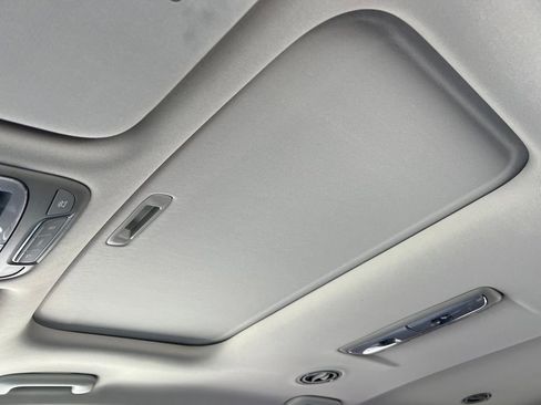 Used 2022 Kia Telluride EX w/ EX Premium Package image 35