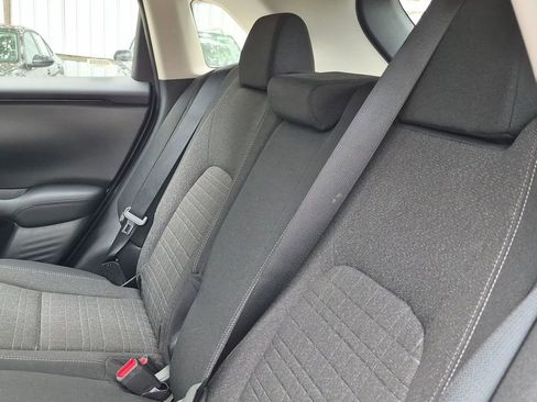 Used 2025 Honda HR-V LX image 25