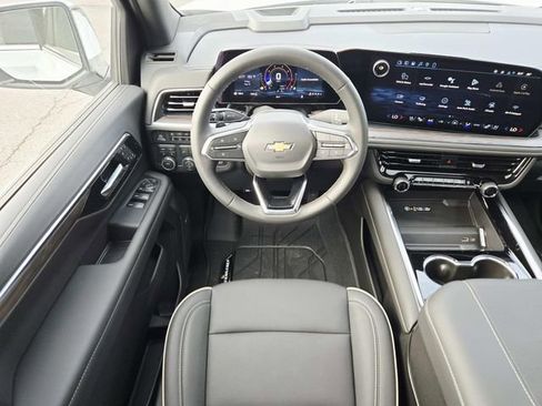 New 2026 Chevrolet Tahoe Premier w/ Sun And Tow Package AWD/4WD image 8