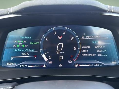 Used 2024 Chevrolet Corvette Stingray Preferred Conv w/ Stealth Interior Trim Package RWD image 14