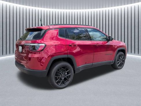 New 2026 Jeep Compass Latitude AWD/4WD image 5