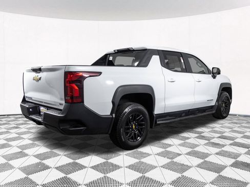 Used 2024 Chevrolet Silverado EV W/T AWD/4WD image 19