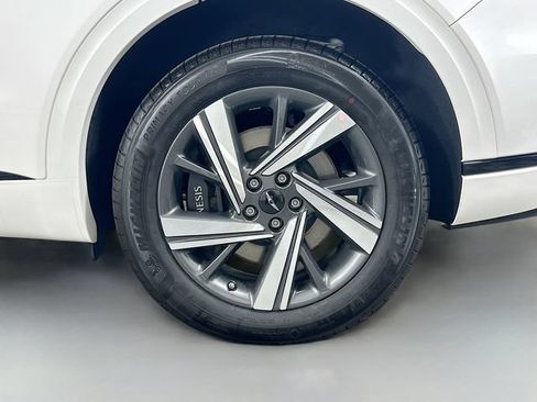 Certified 2026 Genesis GV70 3.5T Sport Advanced AWD/4WD image 23