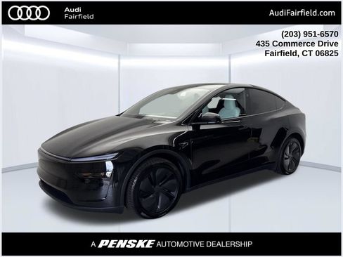 Used 2026 Tesla Model Y AWD image 1