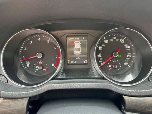 Used 2017 Volkswagen Passat 1.8T SE FWD image 14