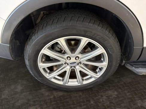 Used 2017 Ford Explorer Limited AWD/4WD image 42