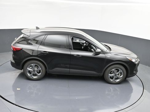 Used 2025 Ford Escape ST-Line w/ Tech Pack #1 image 25