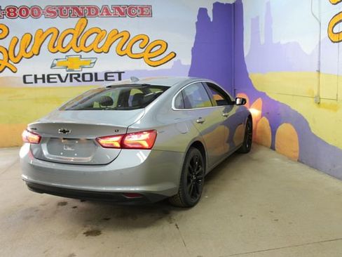 Used 2024 Chevrolet Malibu LT w/ Sport Edition FWD image 8