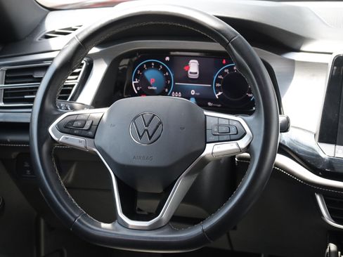 Used 2024 Volkswagen Atlas Cross Sport SE AWD/4WD image 7