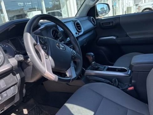 Used 2023 Toyota Tacoma SR5 RWD image 2