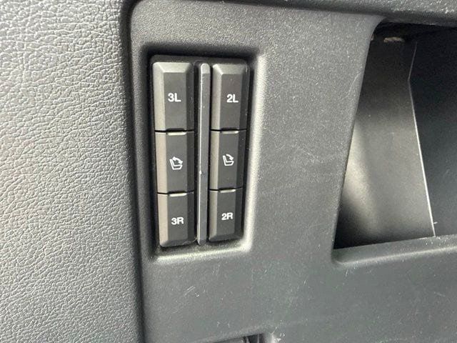 Used 2024 Ford Expedition Limited AWD/4WD image 11