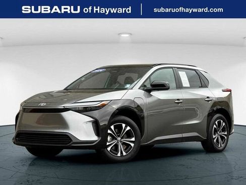 Used 2024 Toyota bZ4X FWD image 1