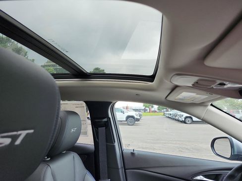 New 2026 Buick Encore GX Sport Touring w/ Advanced Technology Package FWD image 8