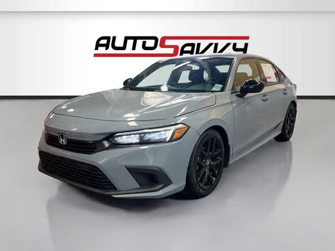 Used 2024 Honda Civic Sport image 3