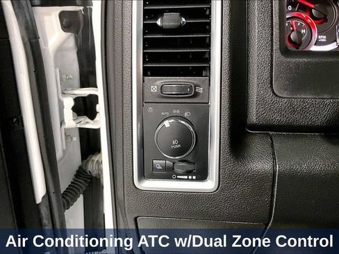 Used 2022 RAM 1500 Warlock AWD/4WD image 23