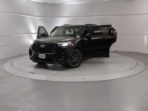 New 2025 Ford Explorer ST w/ Sun And Sound Package image 12