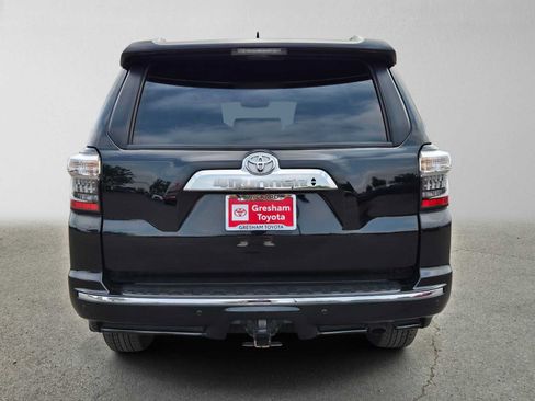 Used 2024 Toyota 4Runner Limited AWD/4WD image 4