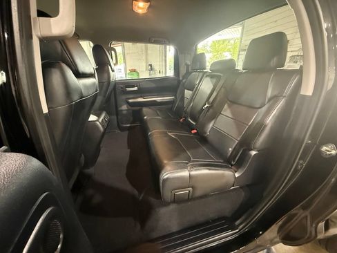 Used 2014 Toyota Tundra Limited w/ Limited Premium Package AWD/4WD image 16