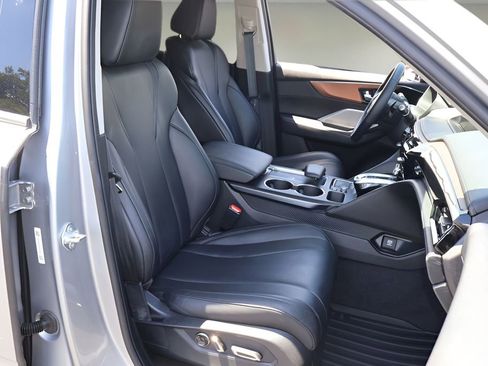 Used 2022 Acura MDX FWD image 18