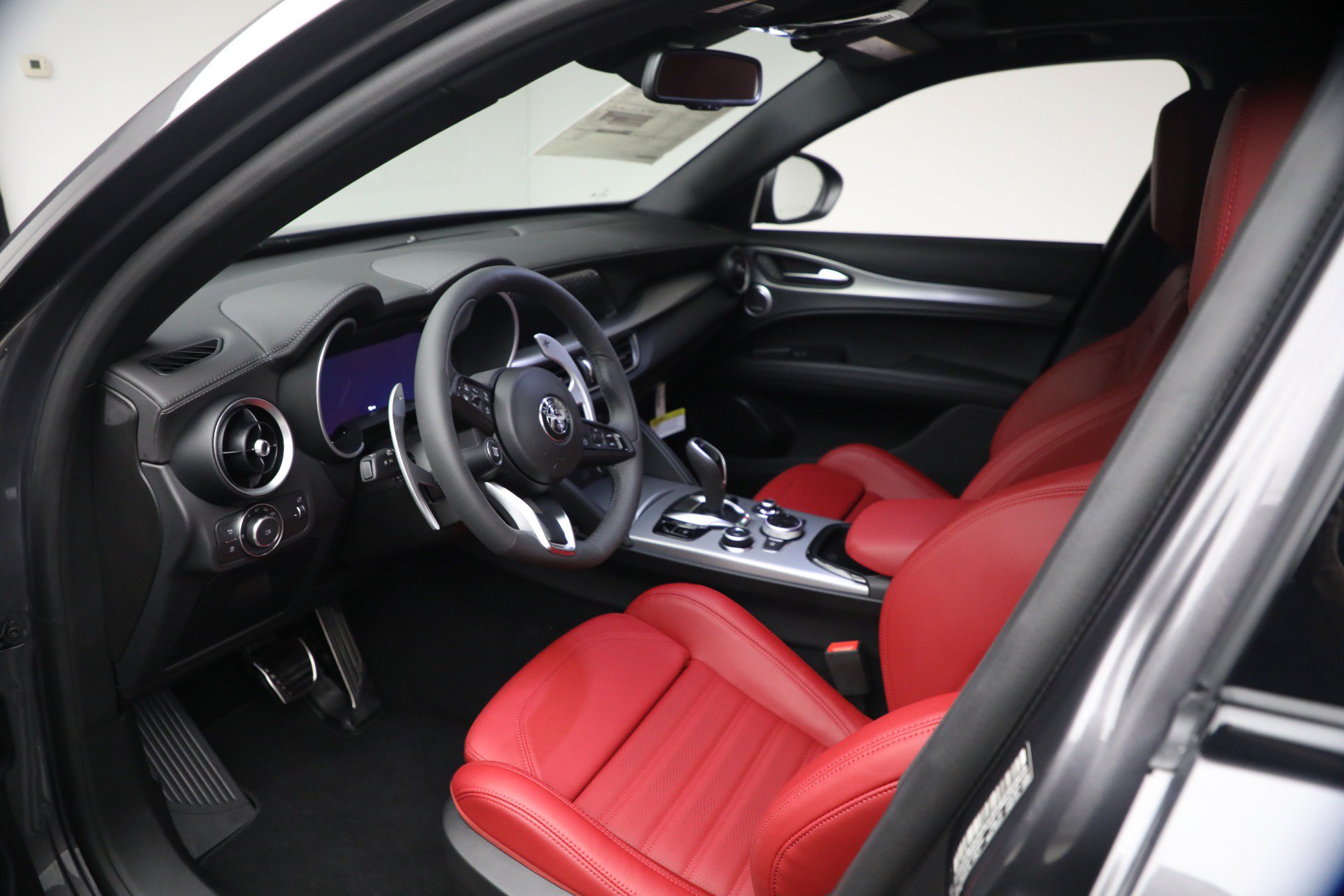 New 2026 Alfa Romeo Stelvio Sprint AWD/4WD image 11