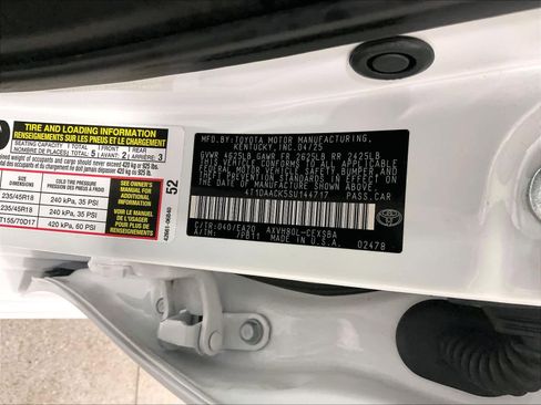 Certified 2025 Toyota Camry LE image 35