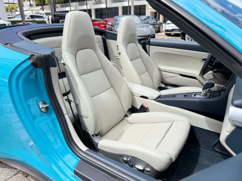 Used 2017 Porsche 911 Carrera 4S image 41