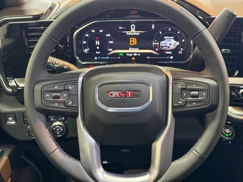 New 2026 GMC Sierra 1500 Elevation image 31