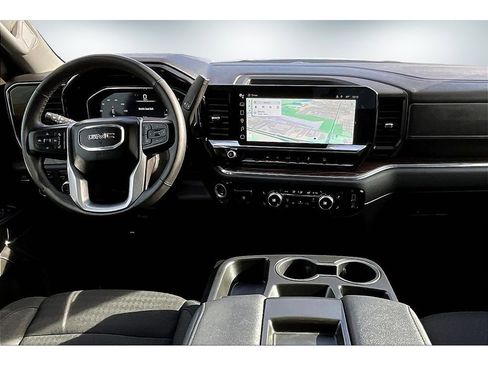 Used 2023 GMC Sierra 1500 Elevation w/ X31 Off-Road Package image 8