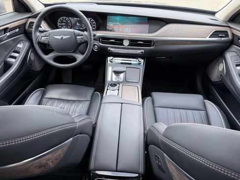 Used 2021 Genesis G90 5.0 Ultimate image 12