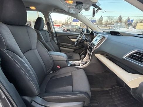 Used 2022 Subaru Ascent Premium w/ Convenience Package image 14