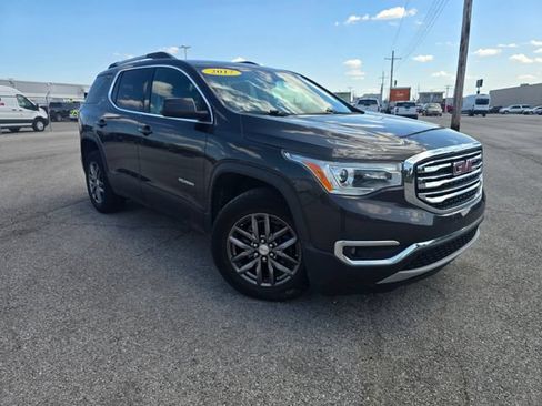 Used 2017 GMC Acadia SLT FWD image 1