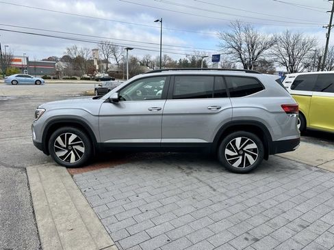 New 2026 Volkswagen Atlas SE image 4