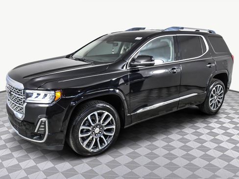 Used 2021 GMC Acadia Denali w/ Denali Technology Package image 4