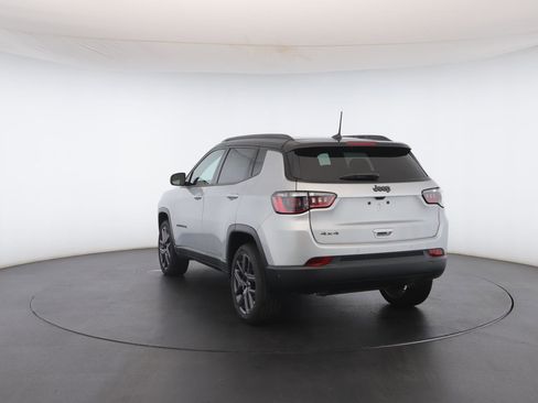 New 2026 Jeep Compass Limited w/ Sun, Sound & Navigation Group image 7