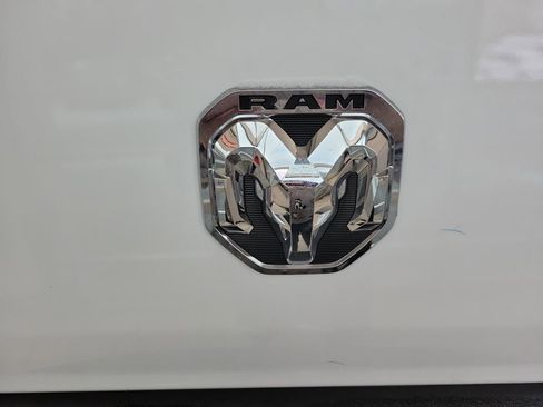 Used 2024 RAM ProMaster 2500 image 6