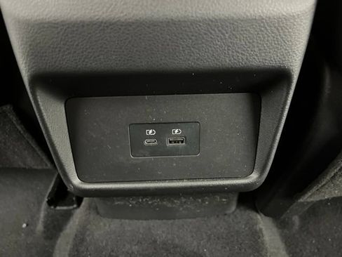 Used 2023 Nissan Rogue SV w/ SV Premium B Package FWD image 47