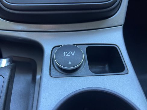 Used 2016 Ford Escape SE image 28